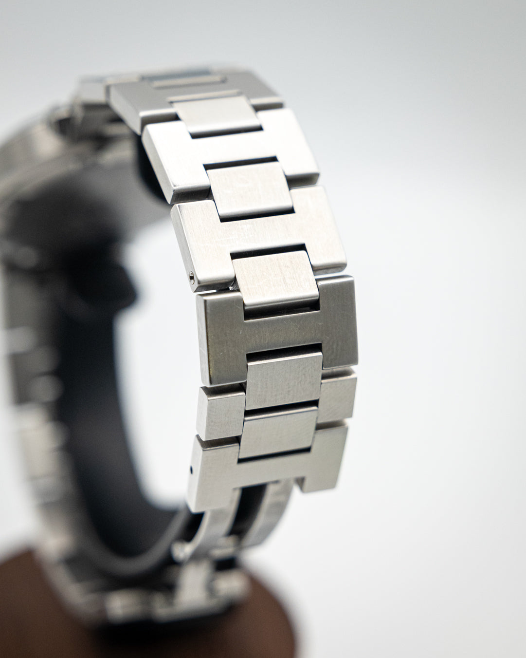 Cartier Pasha 2324 - Black Dial